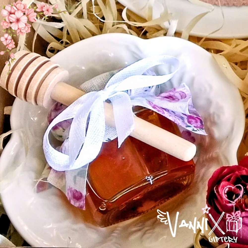 rose to the occassion ladies high tea gift box vannix giftery close up