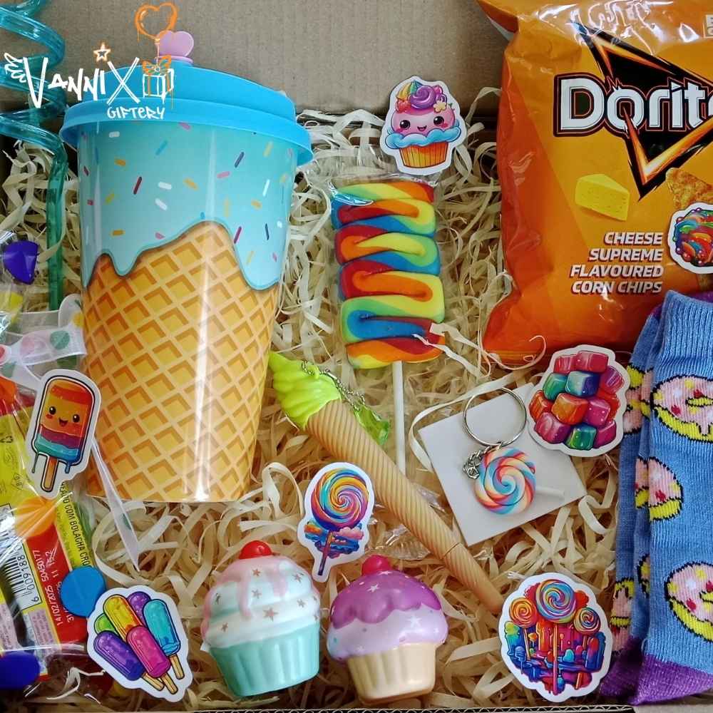 candycoated unisex kids gift box vannix giftery close up