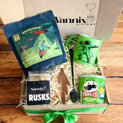 Main Green Alien Coffee Gift Box Vannix Giftery