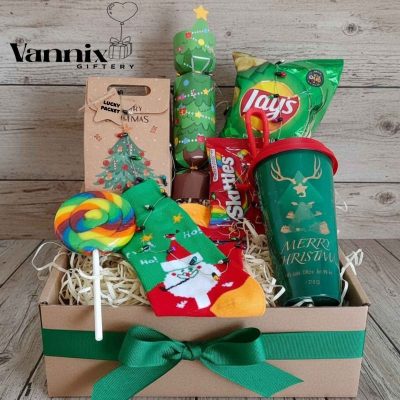home alone kids christmas box limited edition vannix giftery