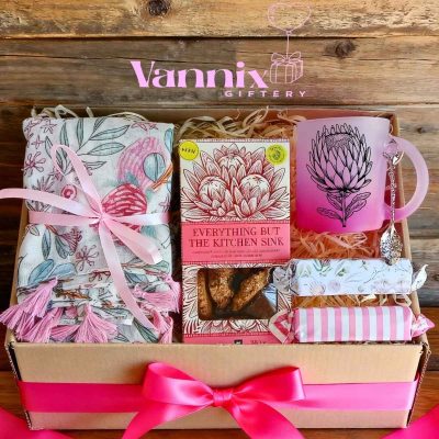 liefling Protea Ladies Gift Box Vannix Giftery